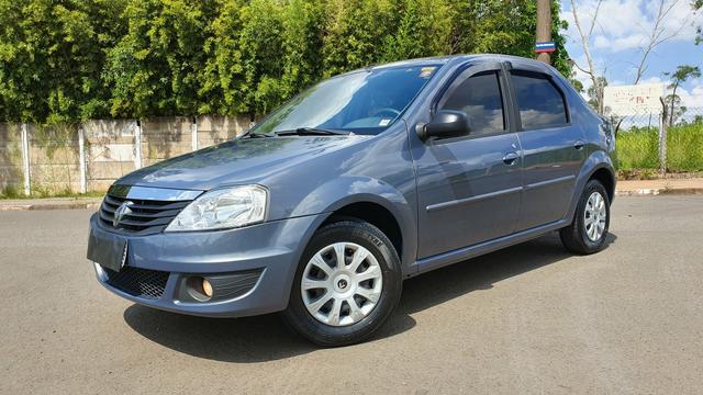 Renault Logan Expression 1.0 Hi-Flex 2012 Manual Completo - Foto 2