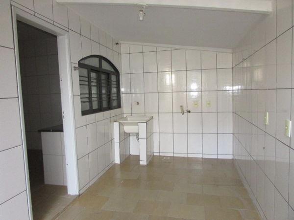 Casa com 4 quartos - Bairro Jardim América em Goiânia - Foto 10