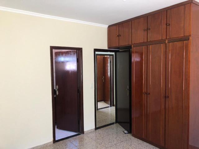 Ampla casa próximo Walmart - Foto 8