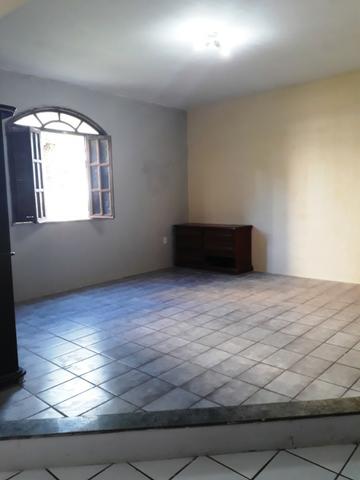 2/4, casa ampla, varanda, garagem, próximo a Praia! Pituaçu! - Foto 9