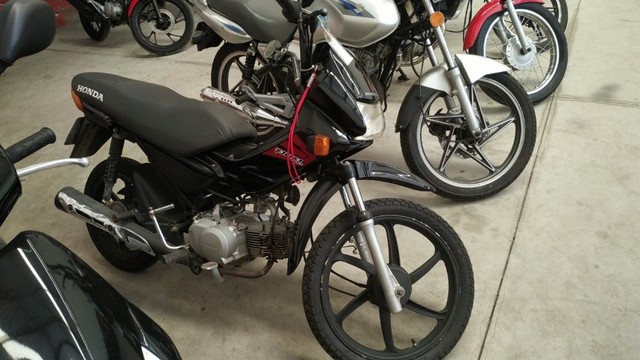 POP 2012/TROCO POR MOTO MENOR VALOR/EM ATÉ 48X NO CARNÊ/36X NO CARTÃO DE CRÉDITO