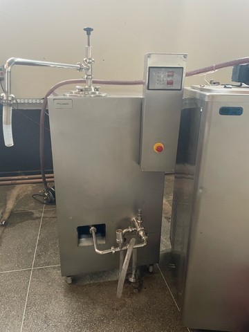 Produtora continua 600 litros ,  açaí sorvetes 