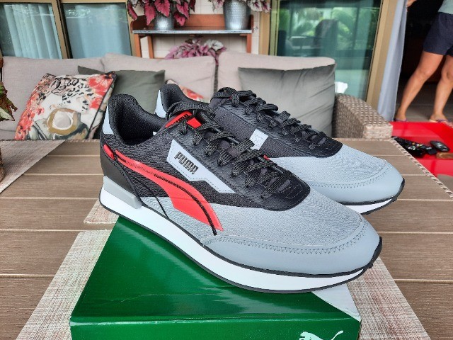 Tenis Puma Future Rider Twofold Sd Cor Cinza Vermelhas Tamanho Br 42 Semi Novo Roupas E Calcados Recreio Dos Bandeirantes Rio De Janeiro Olx