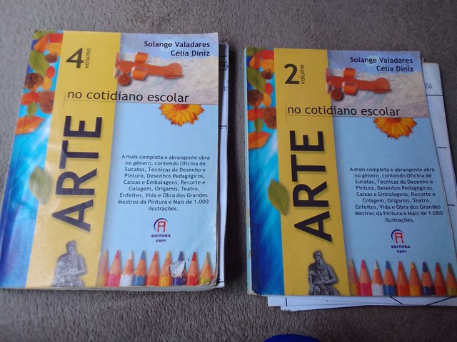 Desapegando desses dois volumes da coleção arte conservados