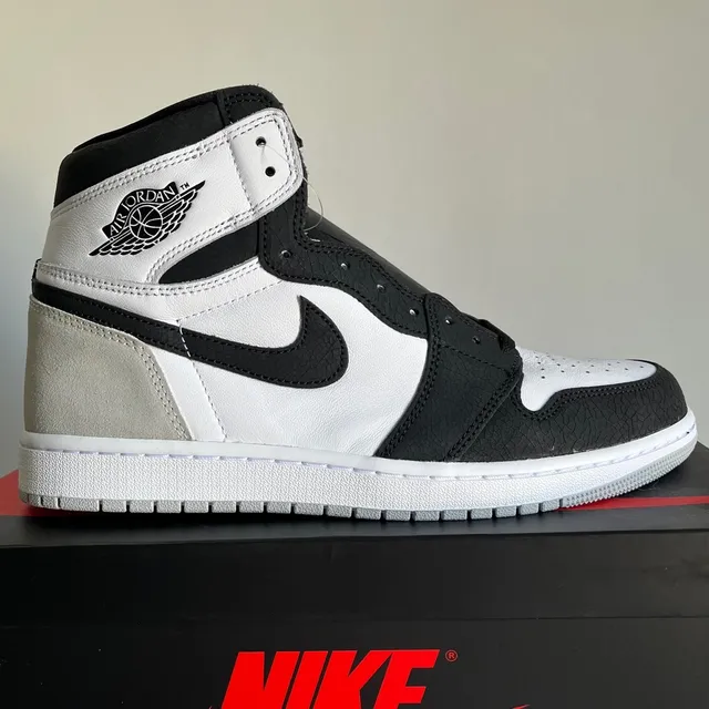 JORDAN 1 HIGH STAGE HAZE TAM. 43BR