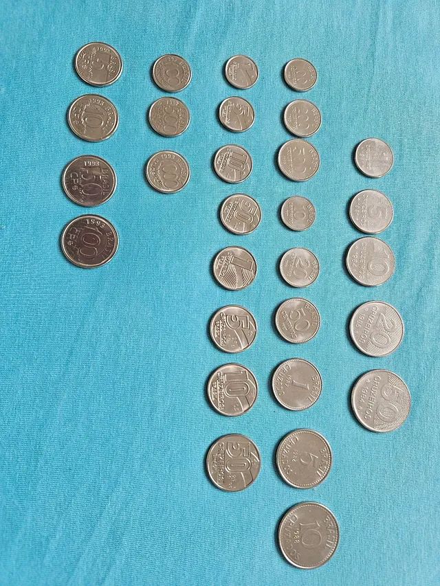 Moedas antigas década de 80 e 90 coleção estado de novas - Foto 2