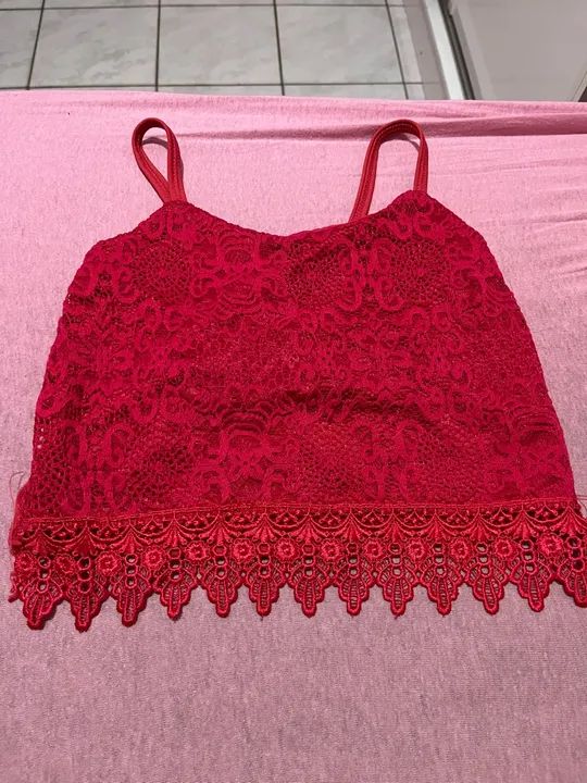 Cropped vermelho TAM M 