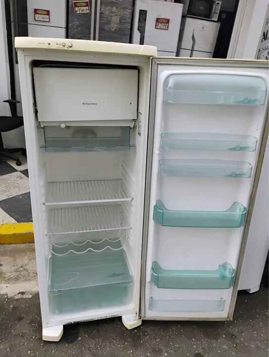 Geladeira Eletrolux PROMOÇÃO  - Foto 2