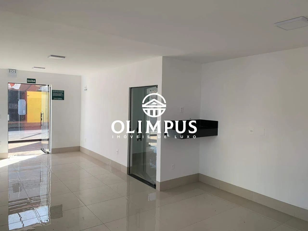 Ótimo Imóvel comercial no bairro Martins