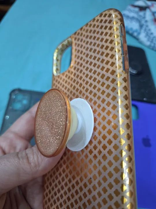 6 Capas para iPhone 11- Diversos modelos - Foto 4