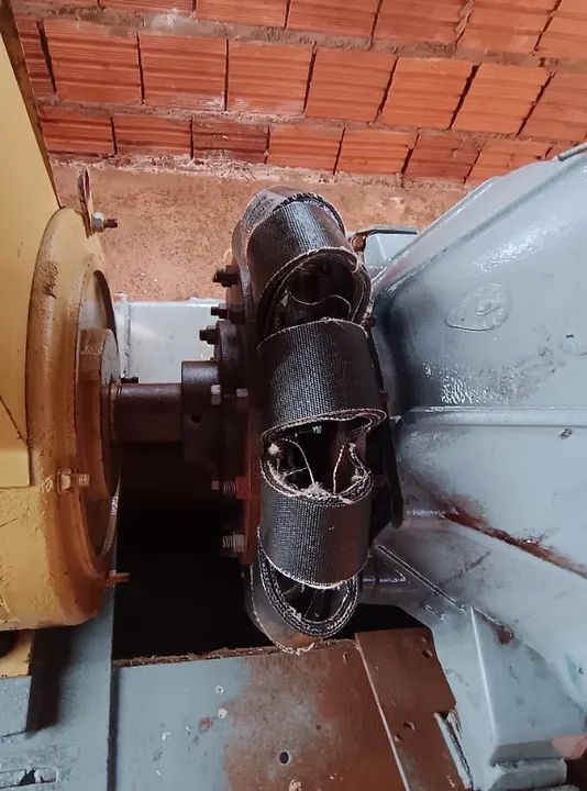 Gerador diesel .  36 KVA . Trifasico 220 V - Foto 2