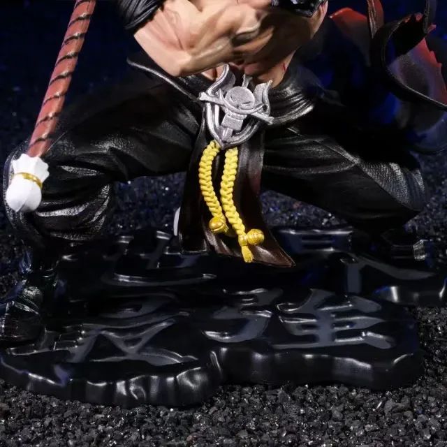 Barba Negra Action figure de one piece Edward Newgate Com Led e espada - Foto 3