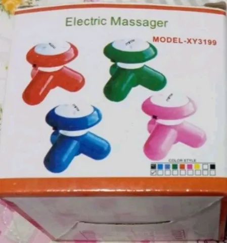 Mini massageador Portátil Pilha ou USB com três pontos relaxantes Azul 