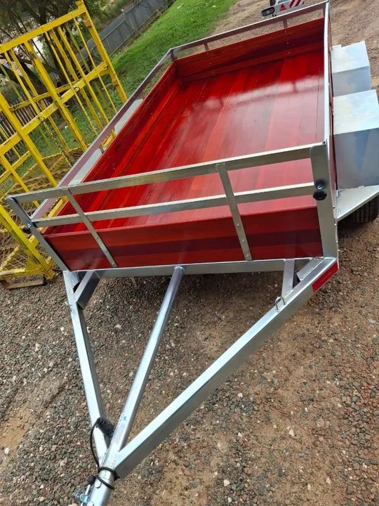 REBOQUE TRUCADO CARRETINHA REFORÇADA 2 EIXOS 2,50X1,40 - Foto 2
