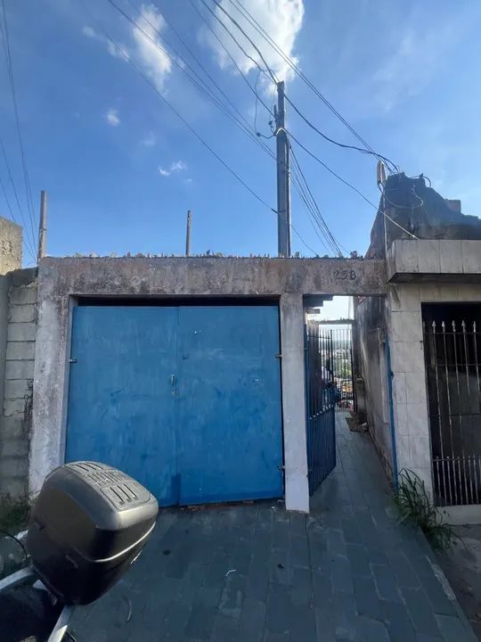 Casa de renda 3 casas no terreno 