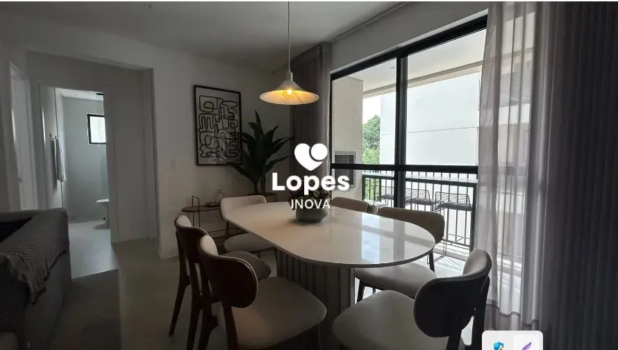 Apartamento á venda com 2 quartos, suíte , sacada e garagem no Portão - Curitiba - PR