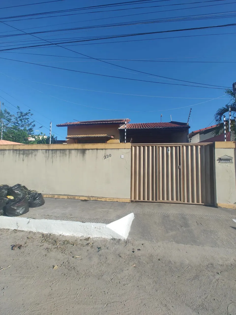 Excelente oportunidade de locação! Casa com energia solar em Parnamirim