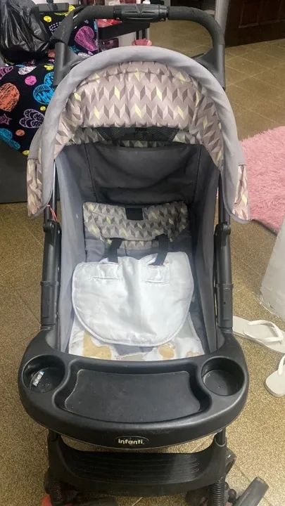 Carrinho de Bebê -  Usado em Ótimo Estado - Foto 4