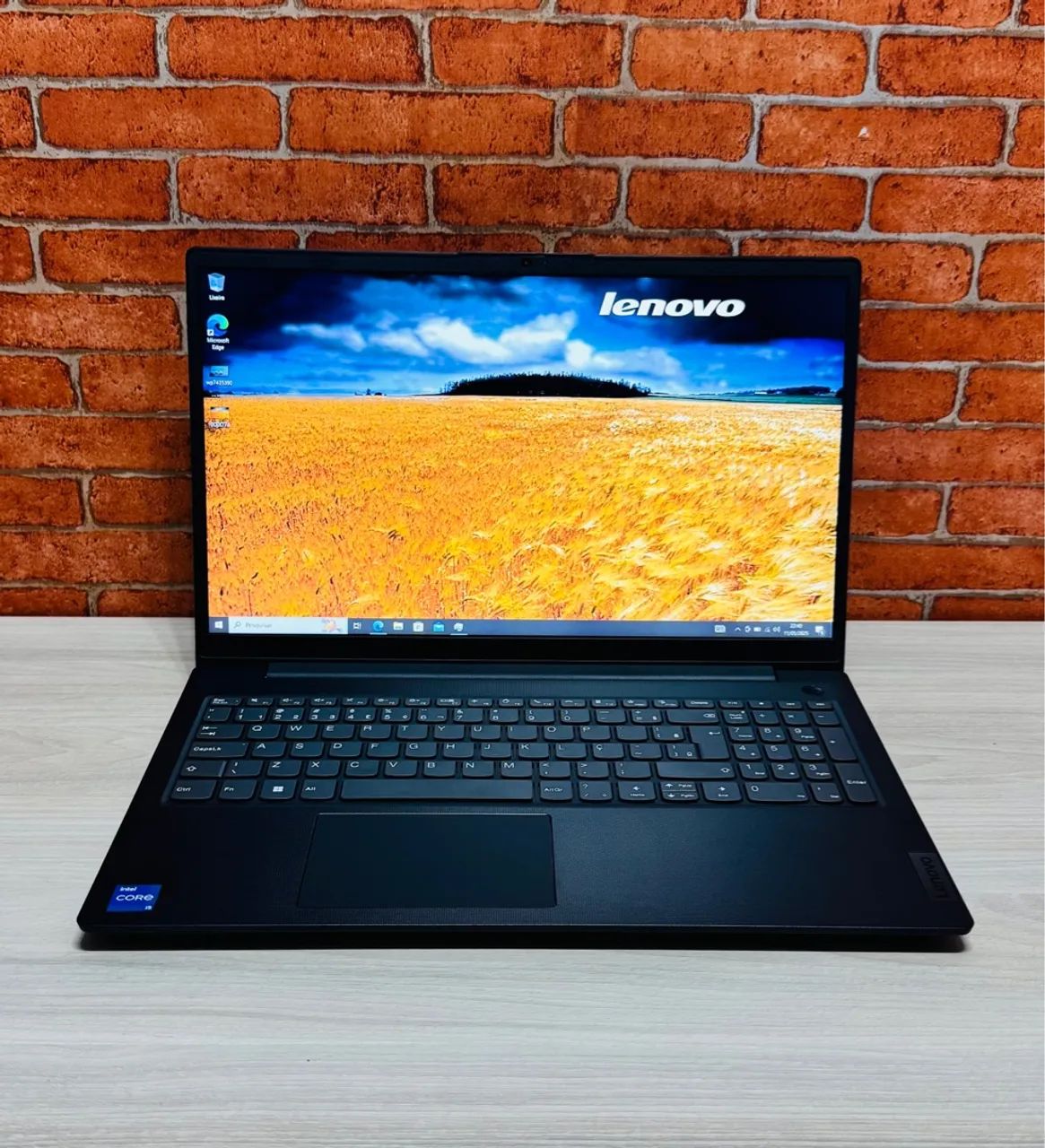 Notebook Lenovo i5 12Th Gen 8GB RAM 256Ssd + Intel(R) Graphics 4GB NOVO SEM USO