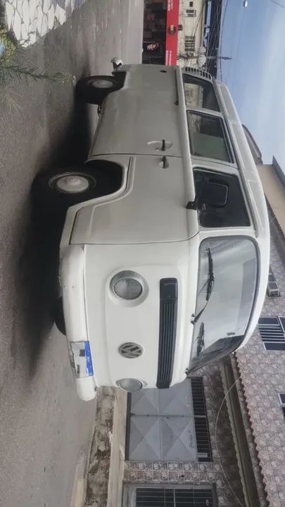 Kombi 2006 vendo ou troco