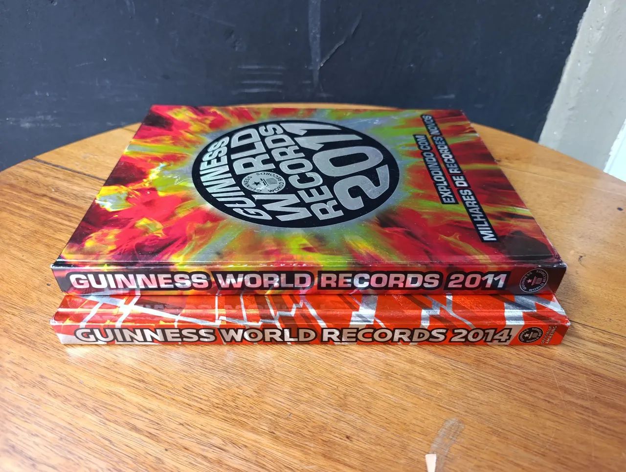 Livros Guinness World Records 2011 e 2014 - Foto 3