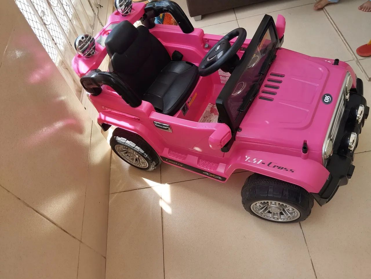Vendo um carinho de criança eletrico - Foto 3