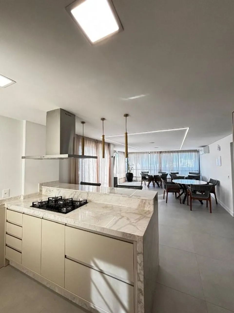 Apartamento com 2 dormitórios à venda, 74 m² por R$ 729.900,00 - Centro - Navegantes/SC - Foto 4