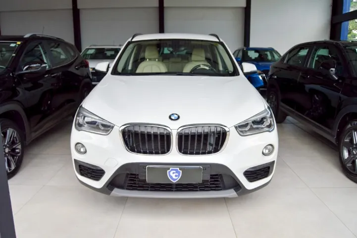 X1 ACTIVE 2.0 AUT - 2018