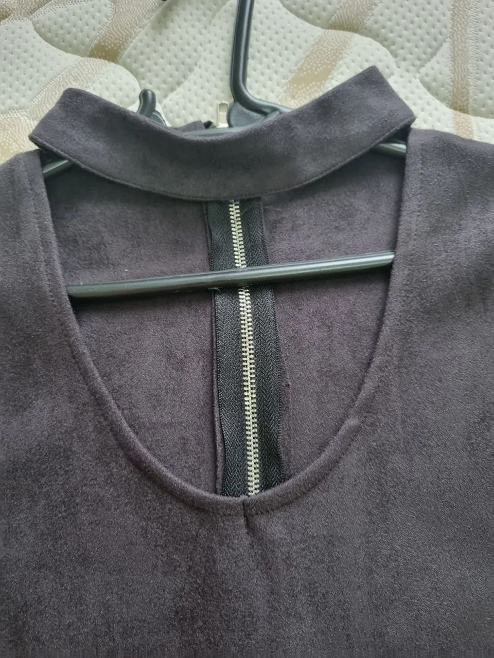 Vestido lindo tamanho M em suede - Foto 3