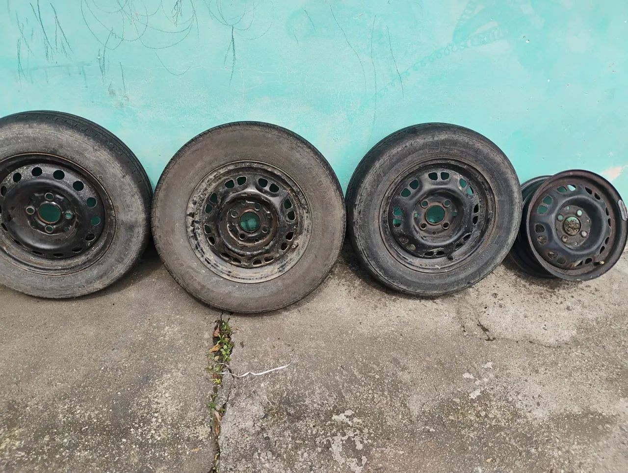 Pneus 165/70/13