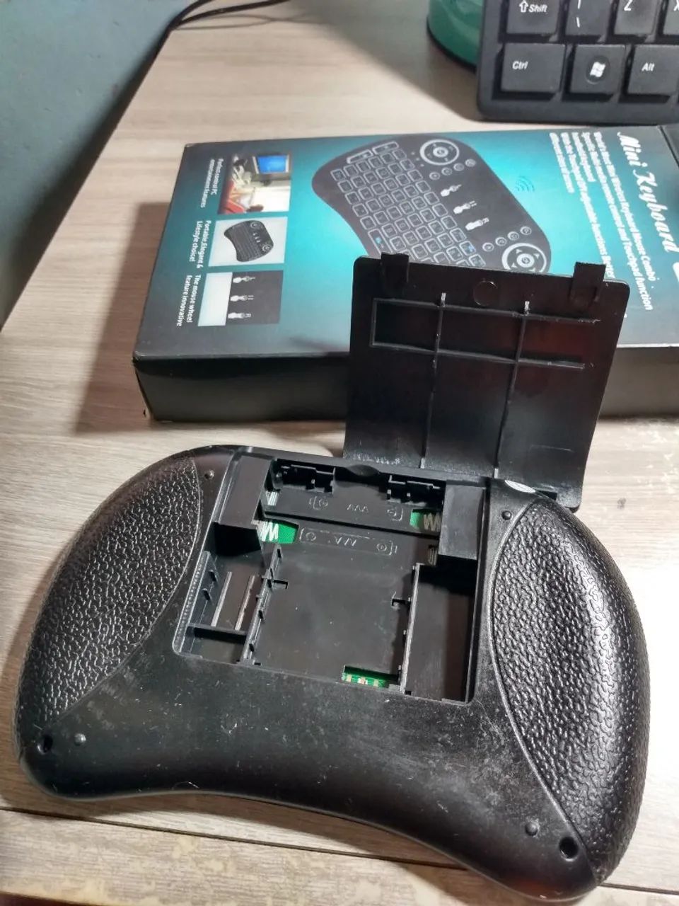 Mini Teclado sem Fio Touchpad - Foto 4