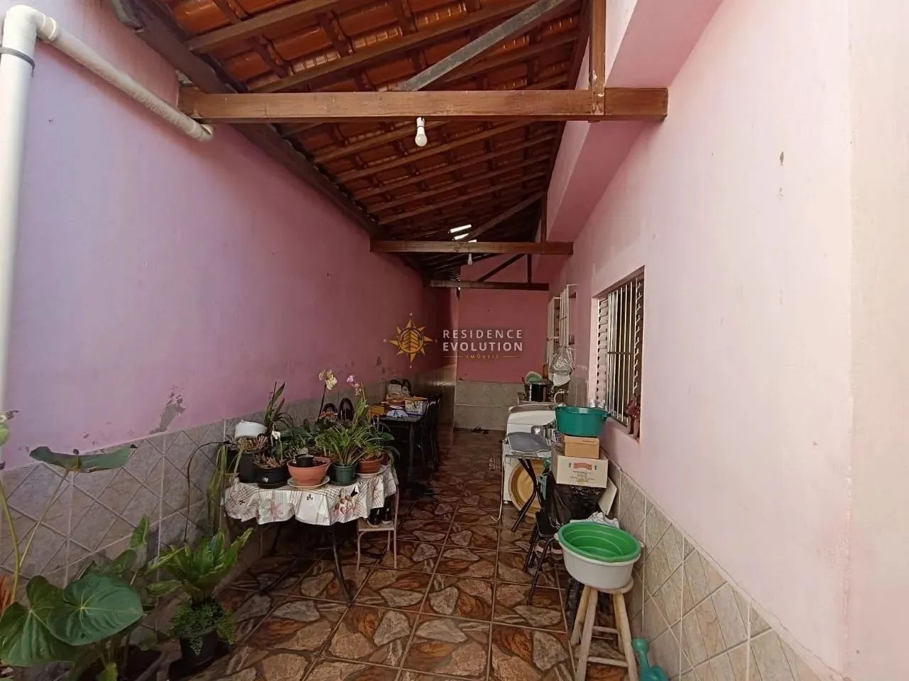 Casa Linear 3 QTOS | 5 VAGAS | 1 SUÍTE | B. EUROPA - Foto 4