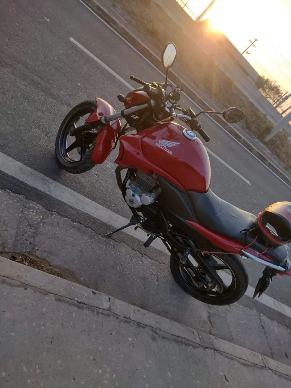 HONDA CB 300
