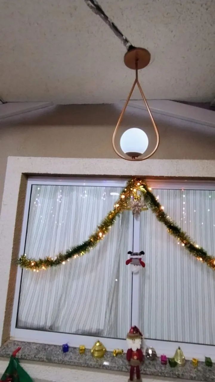 Pendente de Teto Moderno em Formato de Gota, dourado. - Foto 3