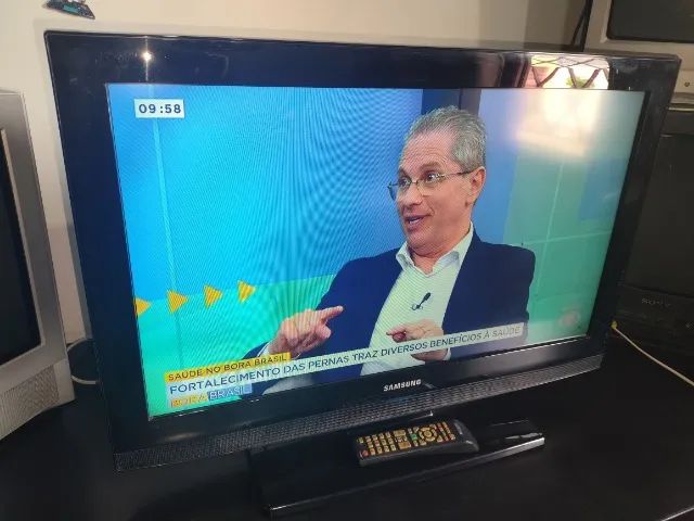 TV Samsung LCD 32 Polegadas LN32B350F1 com Controle Remoto, tela 100% sem defeitos - Foto 3