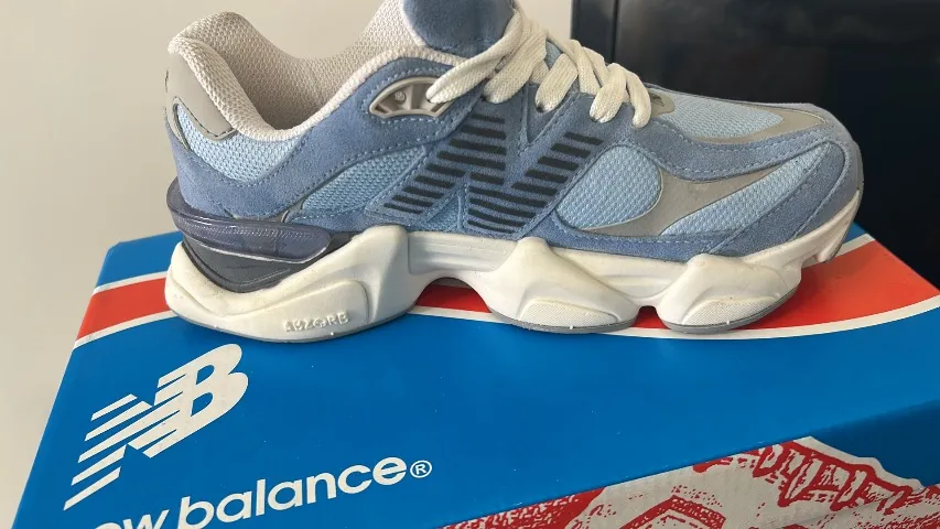 Tenis