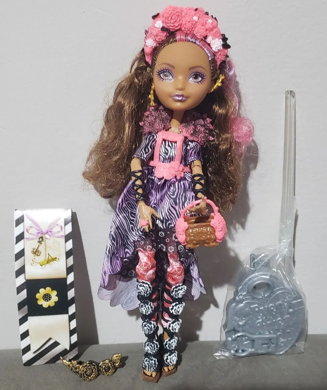 Boneca Ever After High Cedar Word Spring  Unspung - Foto 6