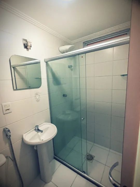 Apartamento 2/4 sendo um suíte com varanda Mobiliado em Cond. Clube  - Foto 11