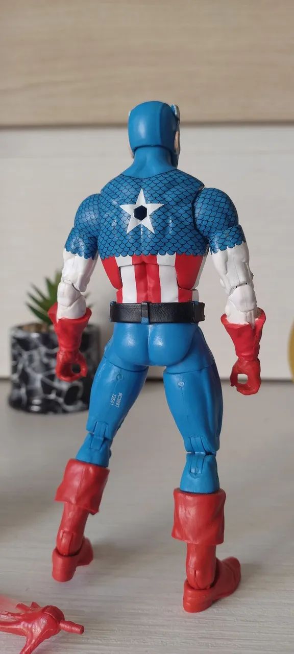 MARVEL Legends Capitão América (Vintage) - Foto 5