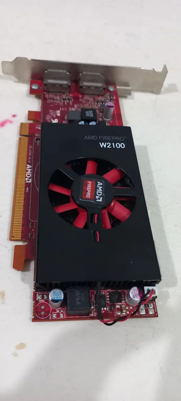 Placa de Vídeo AMD FirePro W2100