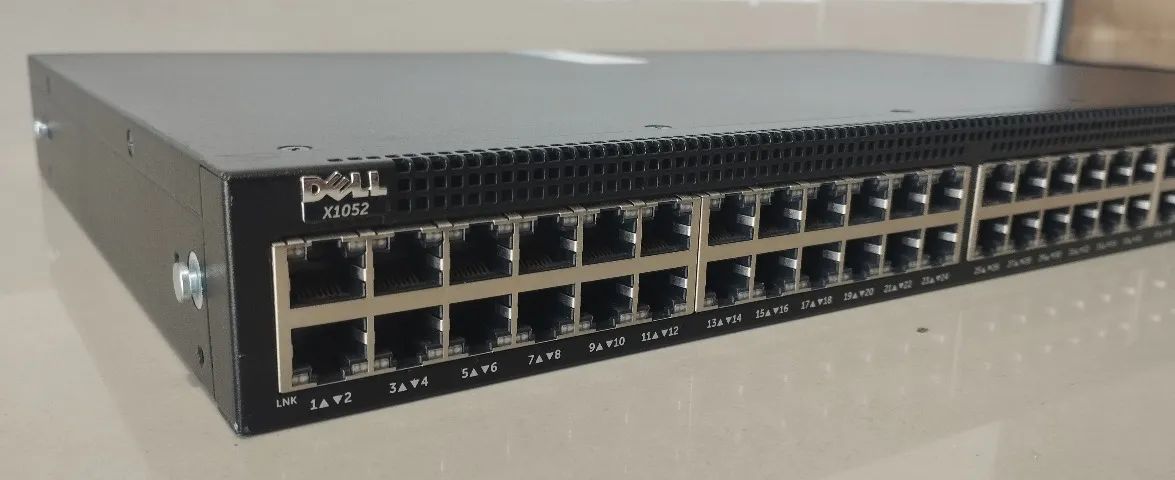 Switch Gigabit Dell X1052 48 Portas 100/1000 + 04 Sfp+ 10gb