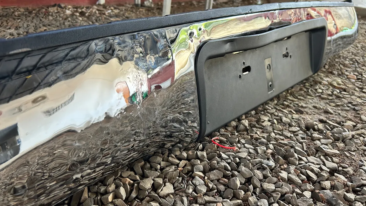 Para-choque Traseiro Cromado Toyota Hillux 2014/15