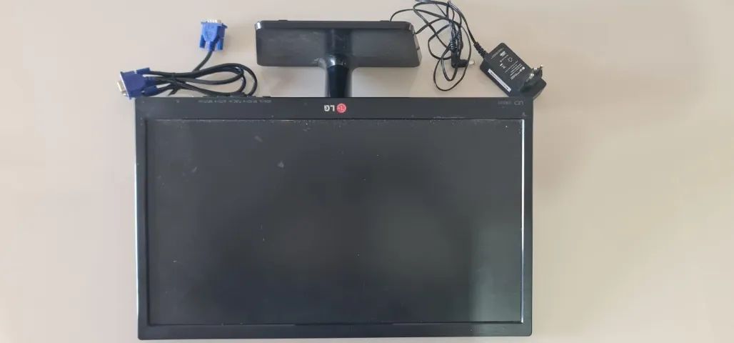 Monitor LG64396507233155123