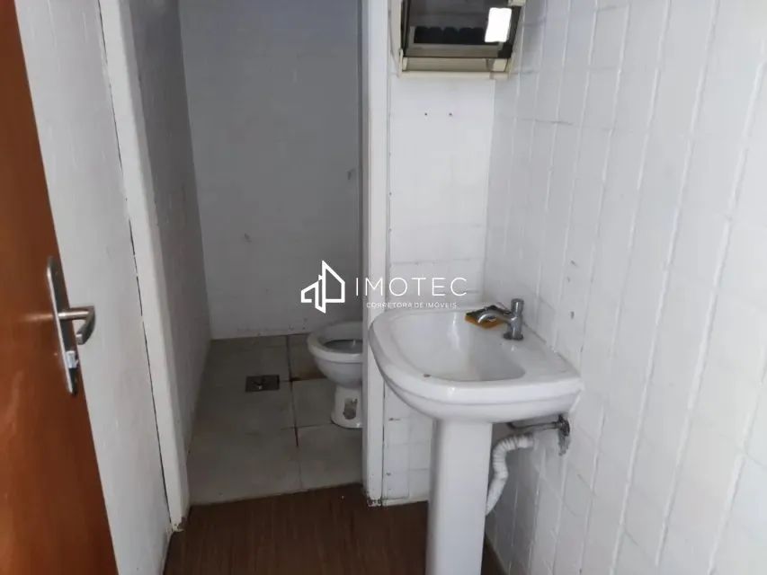 Loja Comercial para Aluguel | 202 m² em Santa Efigênia, BH - Foto 2