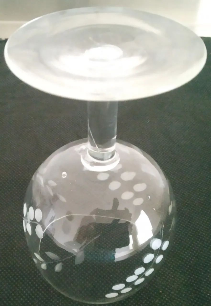 Taça de Vinho Branco Tinto do Porto Licor Espumante Água Antiga Perfeito Estado R$ 18 - Foto 3