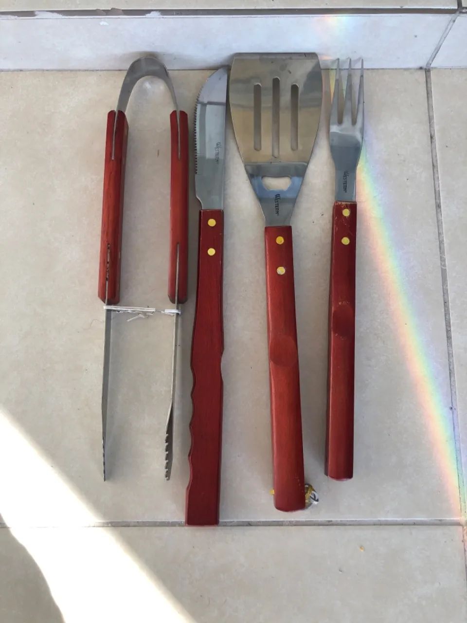 Conjunto de utensílios para churrasco