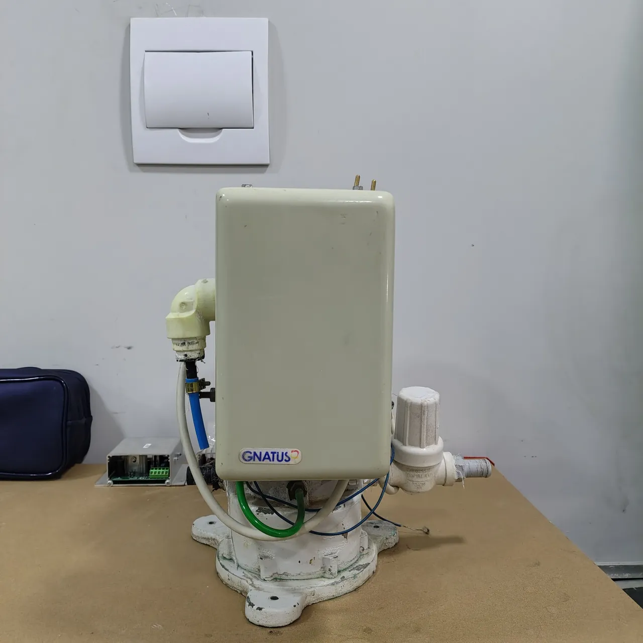 Bomba de Vácuo Gnatus Usada 5 consultorios