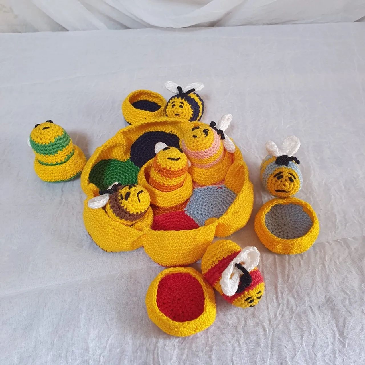 Conjunto de Abelhas de Crochê - 15Peças - Foto 2