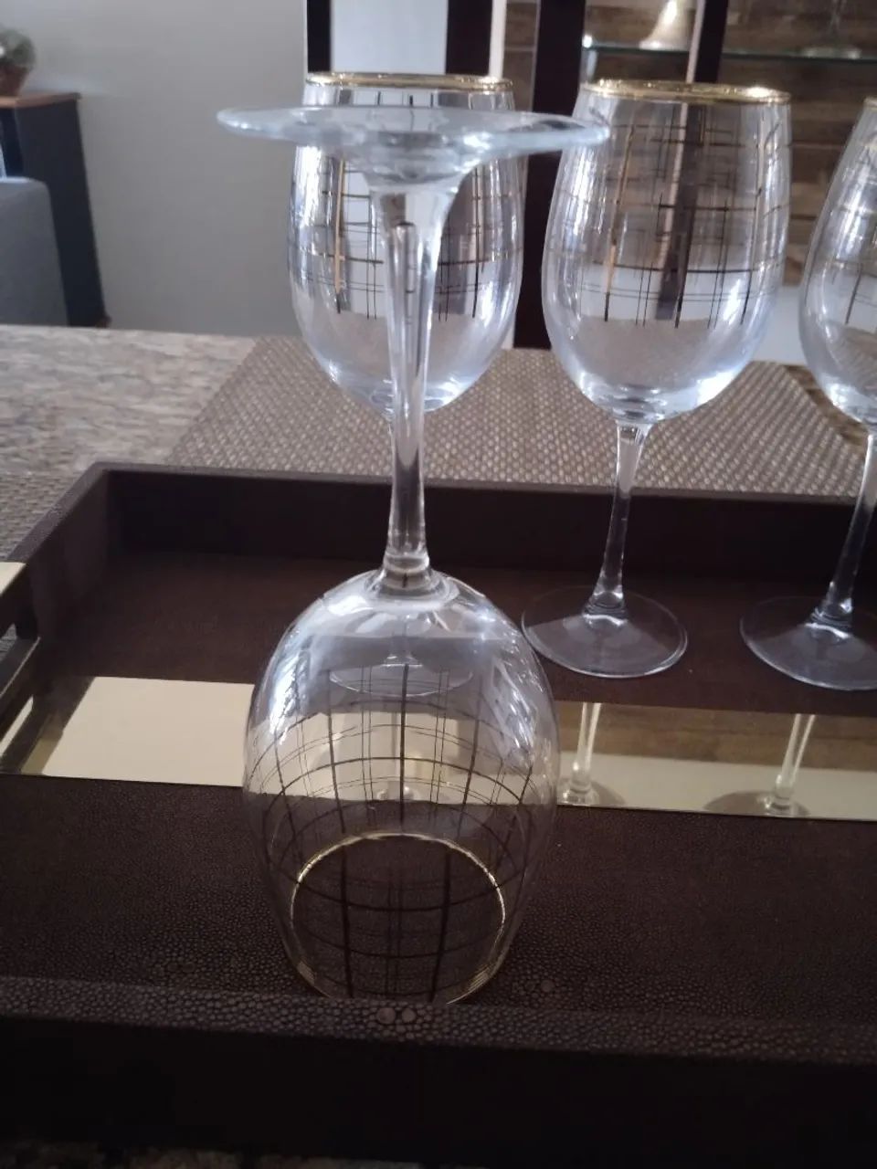 04 Taças Cromus de cristal quadriculado dourado  - Foto 4