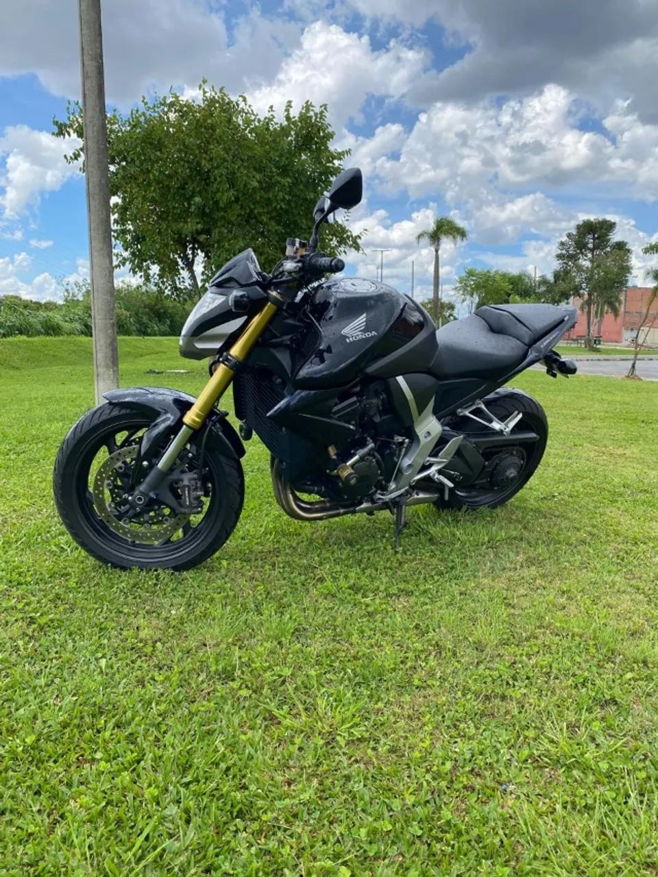 HONDA CB 1000R NAKED IMPECÁVEL! - Foto 3